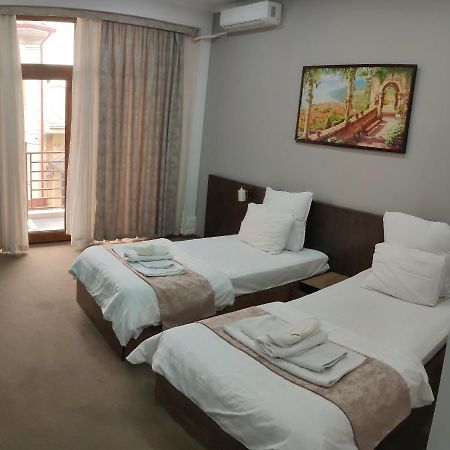 Art Rakat Hotel Tashkent Exterior foto